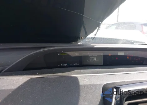 2021 Toyota Prius Le z USA, uszkodzony, nr VIN JTDKAMFU8M3134511